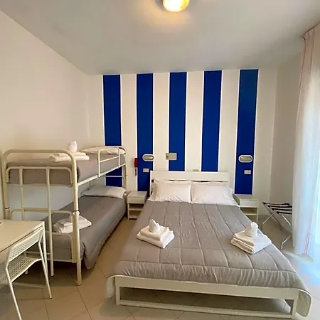 Vegas Hotel 3*